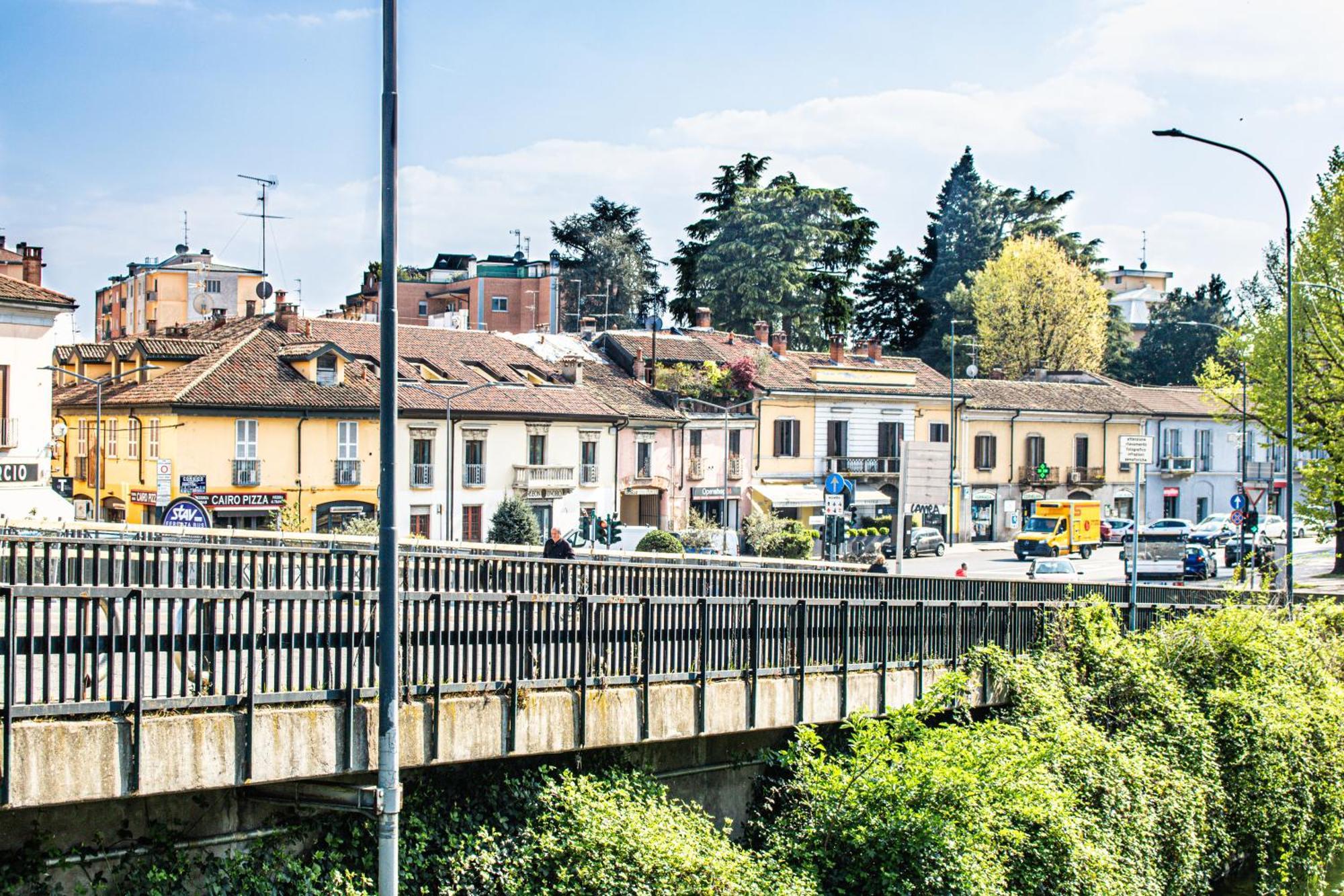Along The Canal Smart Flat Naviglio - 4 People Corsico Exteriér fotografie